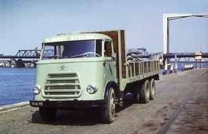 DAF1200 Fa.DORST STRIJEN (NL)