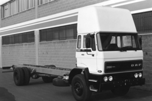 DAF-2100