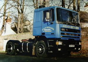 DAF-95