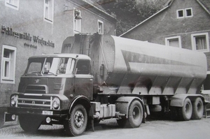 DAF-2400