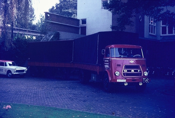 DAF-1200