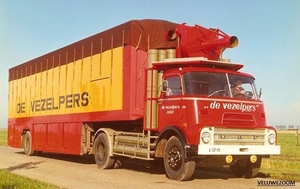 DAF-2400 De Vezelpers