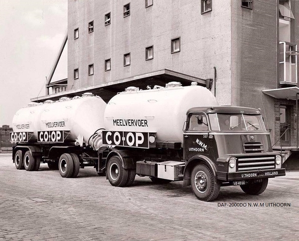 DAF-2000DO  N.W.M UITHOORN