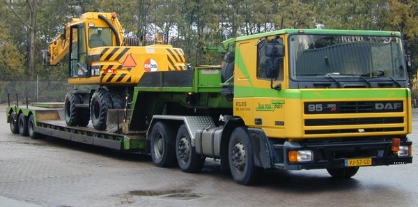 DAF-95