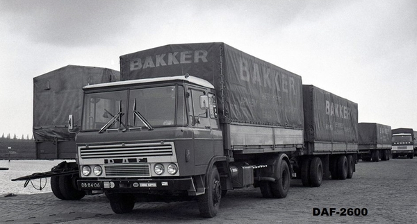 DAF-2600 BAKKER ARNHEM