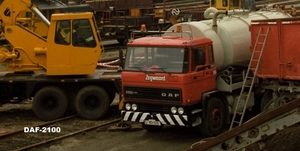 DAF-2100