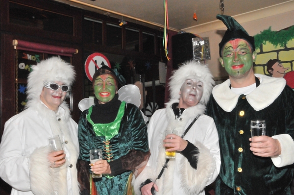 08-03-2011vuile janetten blankenberge 024