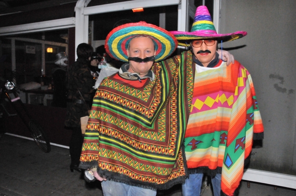 08-03-2011vuile janetten blankenberge 035