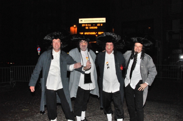 08-03-2011vuile janetten blankenberge 071