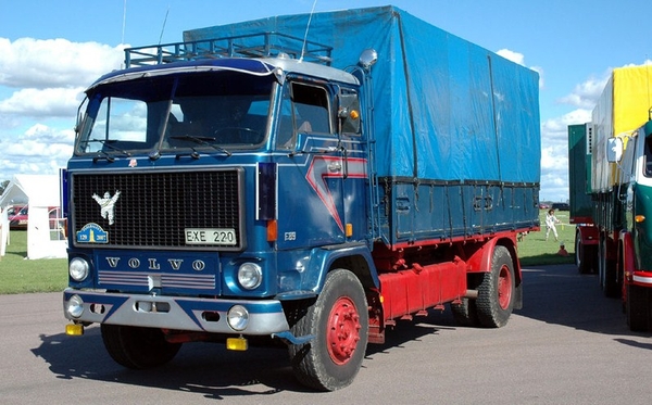 VOLVO-F89