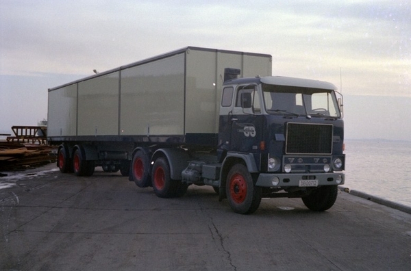 VOLVO-F88 6x2
