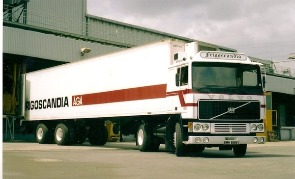 VOLVO F12 FRIGOSCANDIA AGA