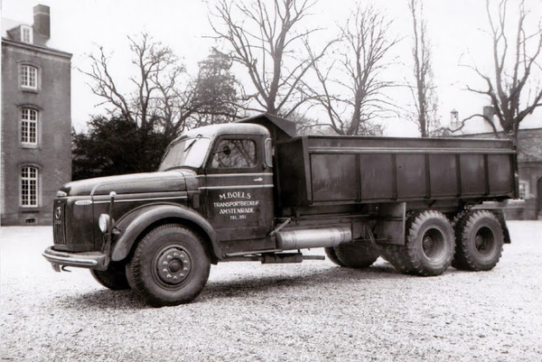 VOLVO Viking M.BOELS AMSTENRADE