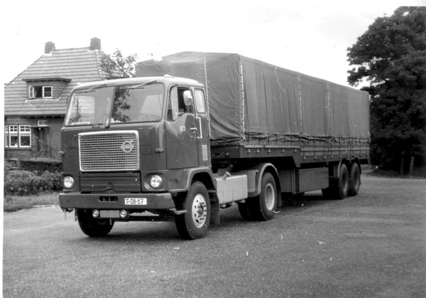 VOLVO-F88