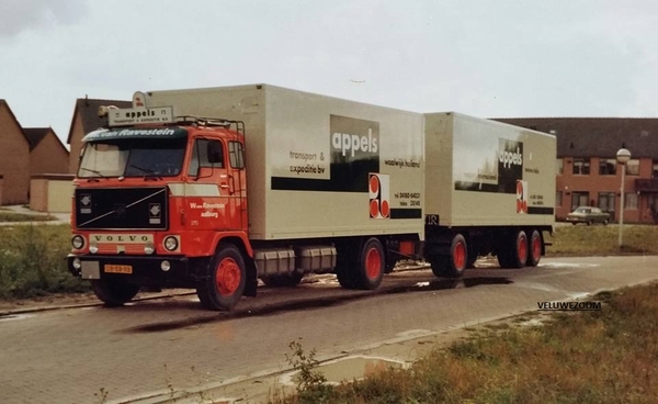 VOLVO-F89 Appels Waalwijk