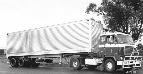 VOLVO-F88