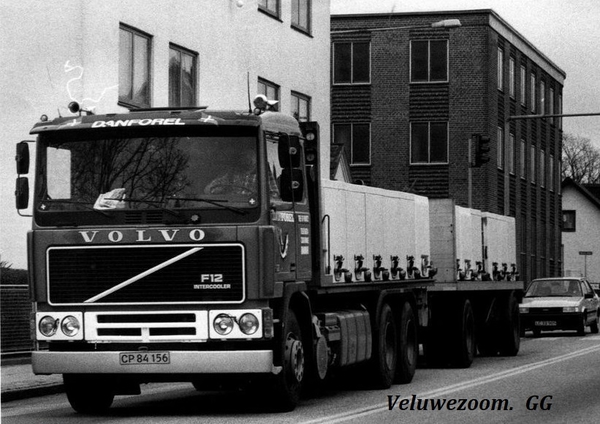 VOLVO-F12.