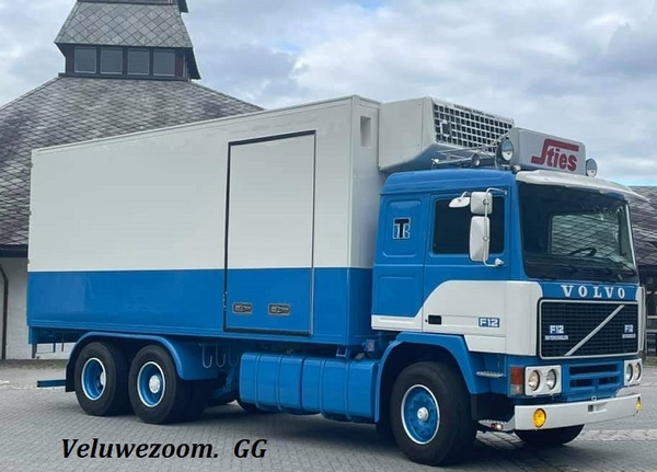VOLVO-F12.