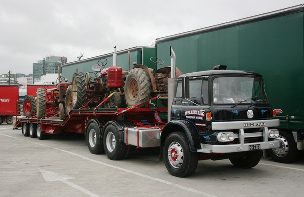 BEDFORD 6X4 (GB)