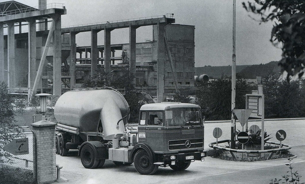 MERCEDES-BENZ LPS1632