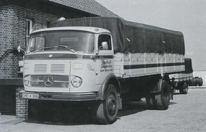 MERCEDES-BENZ LP1413