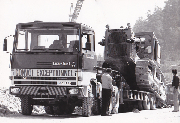 berliet tr TR 6x4 (F)