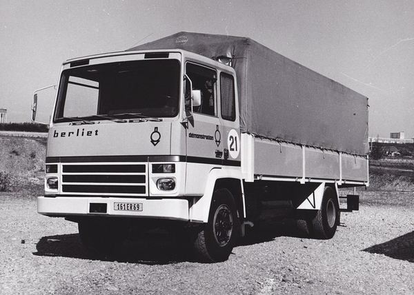 BERLIET  (F)