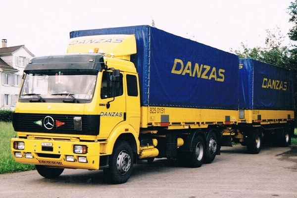 Mercedes-Benz 2538 DANZAS