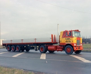 MACK  P de ROY bv HELMOND (NL)