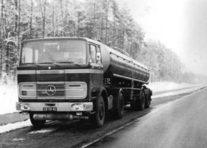 MERCEDES-BENZ
