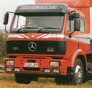 MERCEDES-BENZ 1735 (GB)