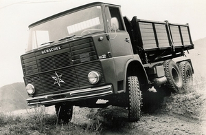 HENSCHEL 6x4