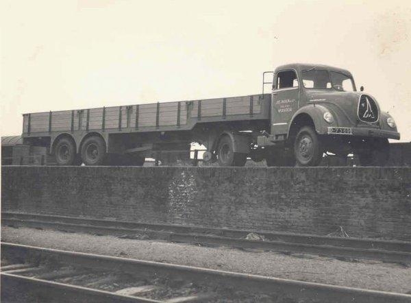 MAGIRUS-DEUTZ (NL)