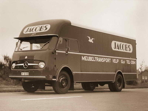 Mercedes-Benz Jacobs Velp gld (NL)