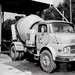 MERCEDES-BENZ-320 (D)
