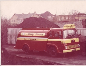 BEDFORD L.OLISLAGERS-BREMERS.