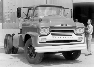 Chevrolet-spartan-1958