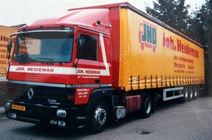 RENAULT-R365 JON.HEIDEMAN Dinxperlo