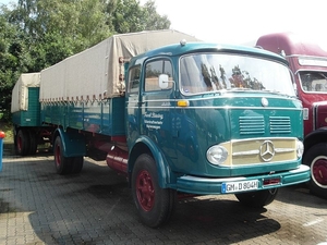MERCEDES-BENZ-LP338