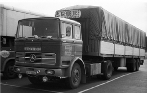 MERCEDES-BENZ-1924 TRANSPORTE FAERES