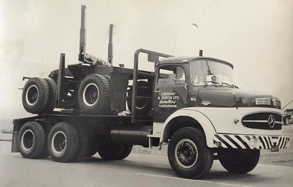 MERCEDES-BENZ-LTD2624