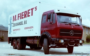 MERCEDES-BENZ