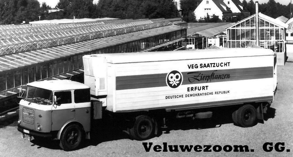 SKODA-706.