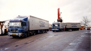 Henk_en_Meeuwes_Tuinturf_laden_vlaardingen