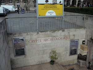 CRYPE ARCHEOLOGIQUE (Notre-Dame