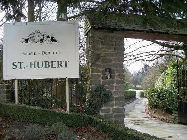 009-St-Hubert-Kasteeldomein met vijver