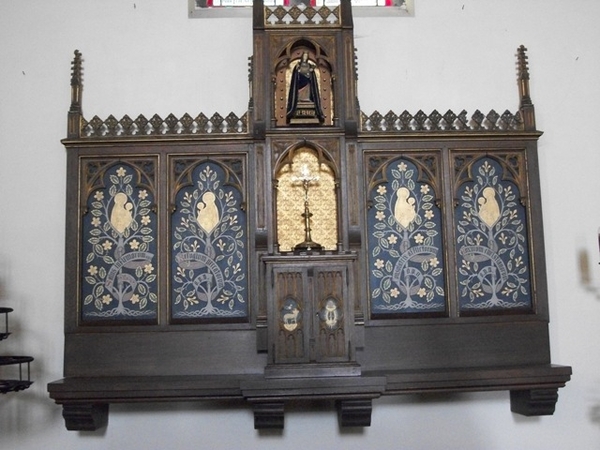 035-Mariab.v.15de e.deze hing vr.aan witte tak