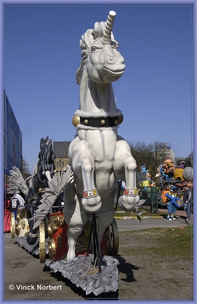 sized_sized_DSC27503a