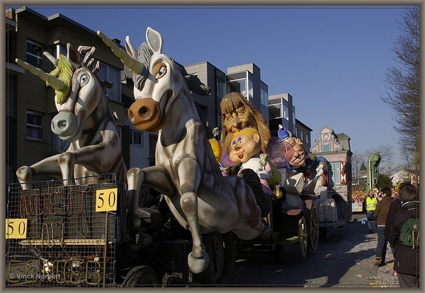 sized_sized_DSC28033a karnaval maandag