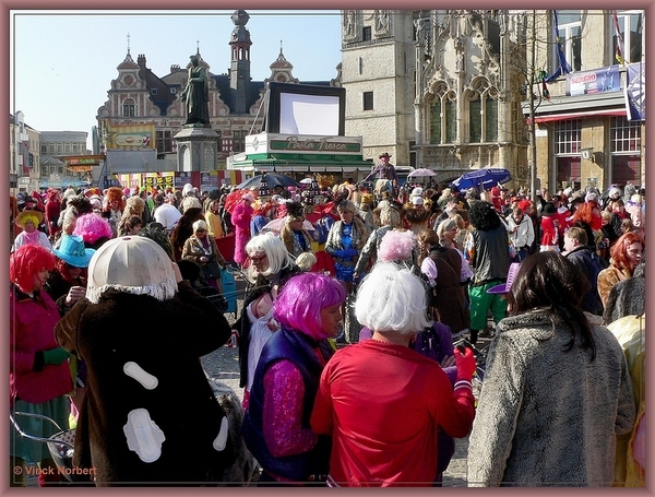 sized_sized_P2130091a karnaval aalst dinsdag